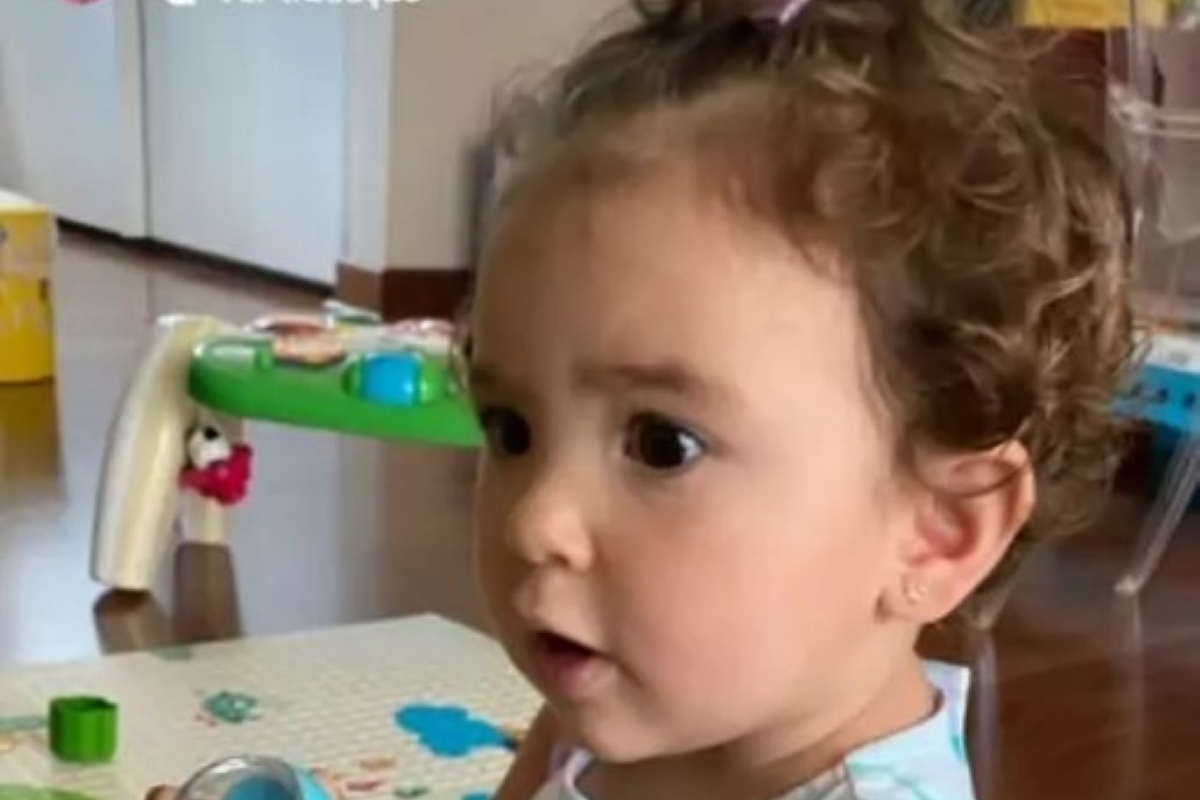 Filha de Daniel em mansão do cantor (Foto: Reprodução/Instagram)