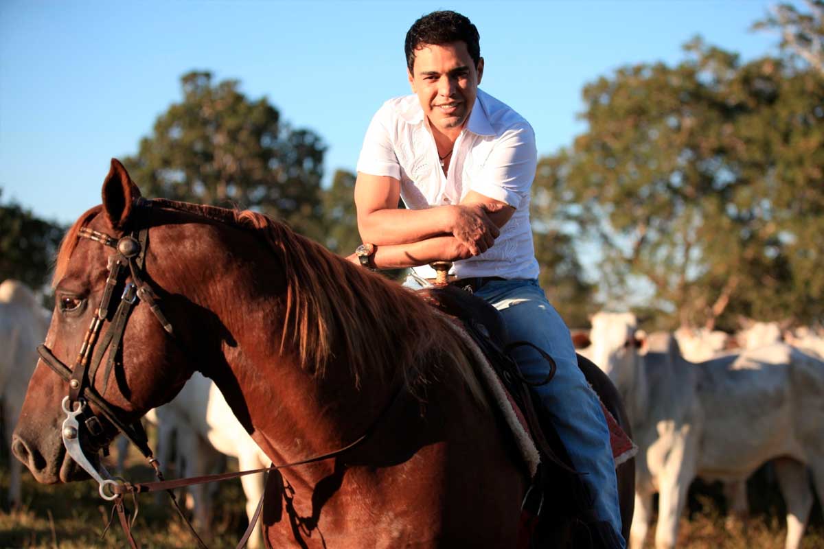 (Fazenda "É o amor", Zezé Di Camargo | Foto: Divulgação)