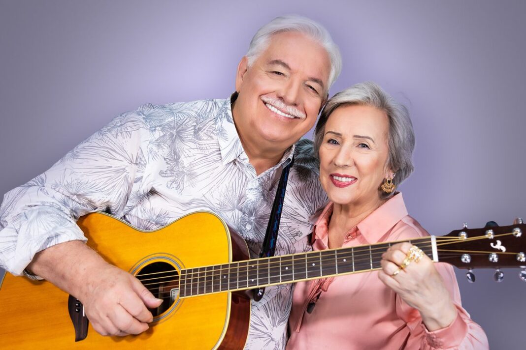 Mary Galvão e Mário Campanha cantam seus sucessos no Terra da Padroeira (Foto: Divulgação)