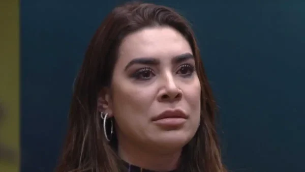 Naiara Azevedo revela traumas após sair de um relacionamento abusivo (Foto: Reprodução TV Globo)